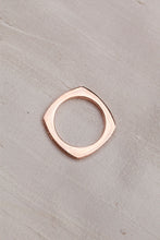 rose gold delicate ring
