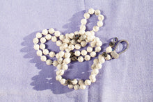 white howlite marbled necklace