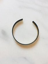 black halo thin bracelet
